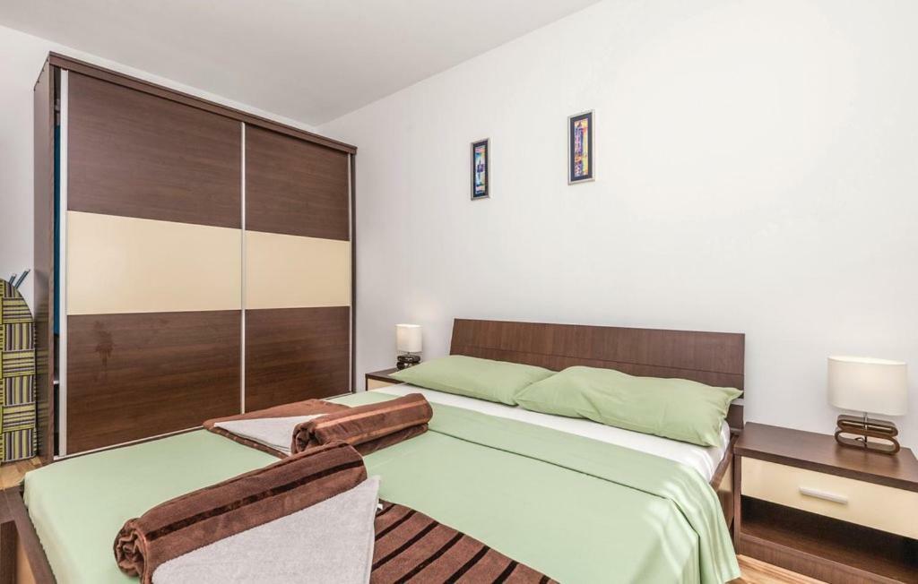 Apartments Duplic Povljana Exterior photo